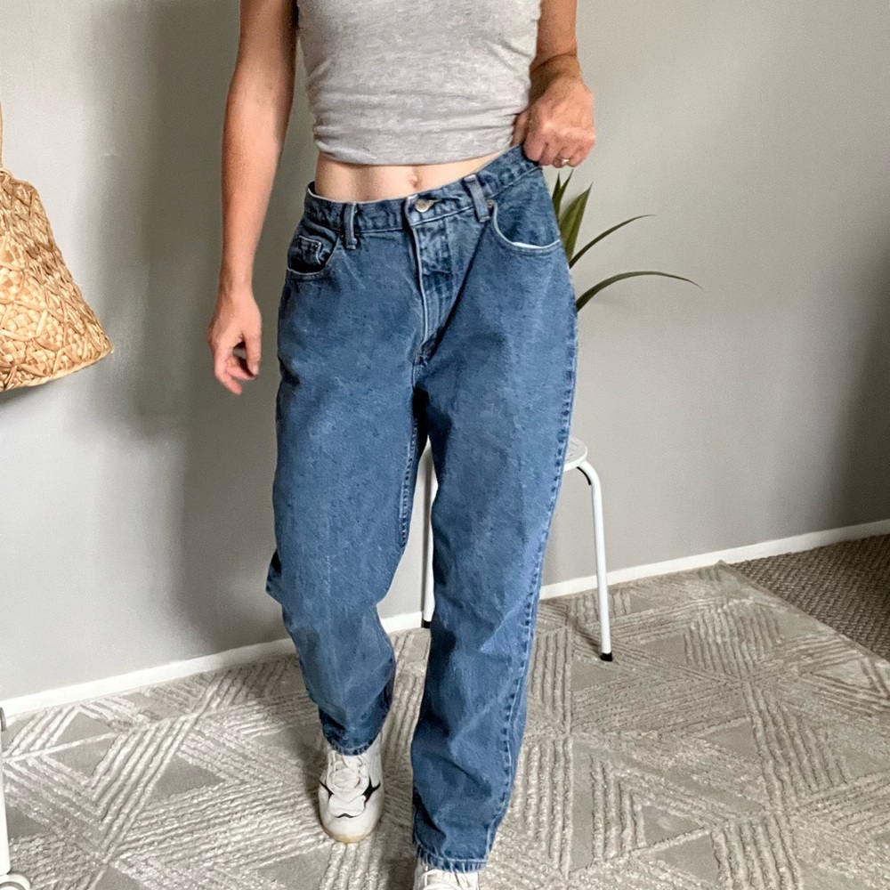 Vintage 90’s high waist baggy jeans